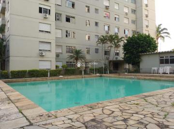WhatsApp Image 2022-10-31 at 14.34 · Apartamento com 2 dormitórios no bairro Tristeza