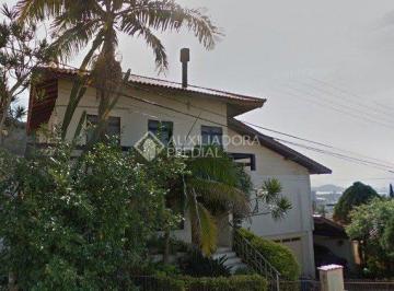 358742_i3nYR1bPzrJ2U015N_35874261ad4076b4df3.jpg · Casa no bairro Trindade com seis quartos