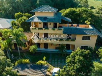 Comercial · 550m² · 7 Quartos · 9 Vagas · Comercial no bairro Ingleses do Rio Vermelho