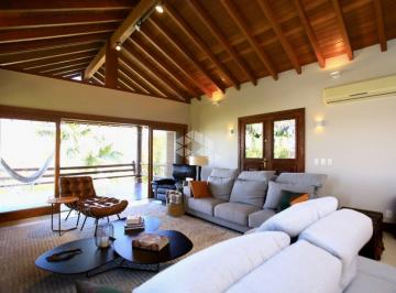 Casa · 249m² · 3 Quartos · 4 Vagas · Casa em Condomínio à venda com 3 quartos 249 m²