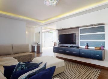 215136_iQf3041FIi_21513661e977de33683.jpg · CASA COM PISCINA E 4 DORMITÓRIOS NO BAIRRO GUARUJÁ