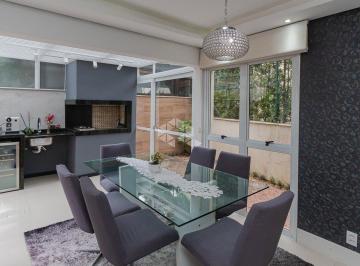 237411_i3FLTR71assq25072mk0_237411629a60337e38d.jpg · BELÍSSIMA Casa reformada em condomínio, área privativa de 209m²