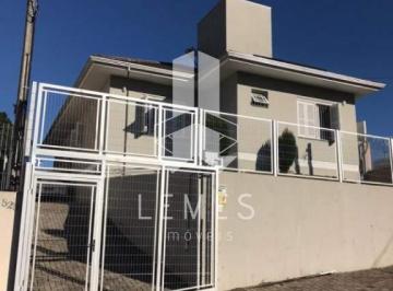 Casa · 190m² · 4 Quartos · 2 Vagas · 
                    Casa com 190m2 de AP, totalmente cercada
Terreno 13x30m
Frente norte ( ótima po