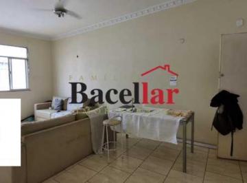 Apartamento · 101m² · 2 Quartos · 1 Vaga · Propriedade dentro de uma vila com área externa. Uma  verdadeira casa  suspensa!