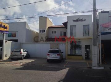 Casa com ponto comercial na Coroa do Meio em ótima localização · Casa com ponto comercial na Coroa do Meio em ótima localização