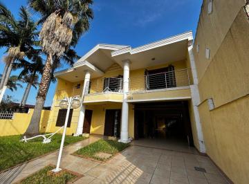482674_iQIOC5r2qBTicdw617466_4826746675ab2f2382b.jpg · Linda casa com quatro quartos no bairro Igara