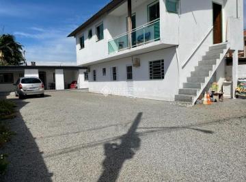 471027_ij617kCG84UT75G61h8W_47102766082067a007f.jpg · Imóvel à venda com 2 apartamentos e 1 casa na Praia da Pinheira, Palhoça/SC