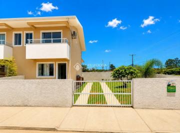 Casa · 72m² · 2 Quartos · 2 Vagas · venda de Sobrado de esquina na Praia da Pinheira