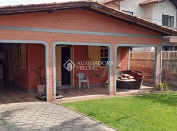446674_i2yeCqroRh3_44667467dc43b242b39.jpg · Casa 4 quartos a 50m da praia, no Campeche.
