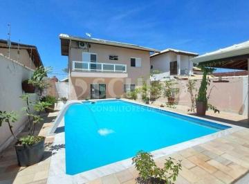 Casa · 166m² · 3 Quartos · 3 Vagas · Sobrado com ótima localização em Peruíbe !