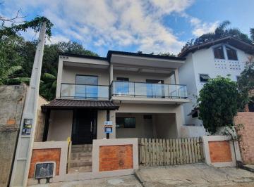 428629_i6g2kir949116Fr1j9Y1r_42862964aeb0c553ce8.jpg · Casa 210m² nos Açores - 4 quartos, suíte, amplo terreno e natureza ao redor, a 800m da praia!