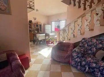 f4c249c2bd6e56b974c33e54ebe0a268377ea0f4 · Sobrado com 4 dormitórios à venda, 250 m² por R$ 341.000,00 - Jardim Novo Horizonte - Lorena/SP