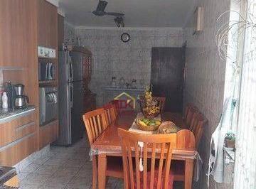1352d40949a44f70cac83cd9a8b5088b9814dbd7 · Casa com 4 dormitórios à venda, 120 m² por R$ 568.000,00 - Jardim das Bandeiras - Taubaté/SP