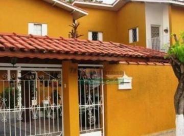 e0cfc6ab3ae2525389d6974238108fff7a3c63ce · Casa com 4 dormitórios à venda, 244 m² por R$ 480.000,00 - Santana - Pindamonhangaba/SP