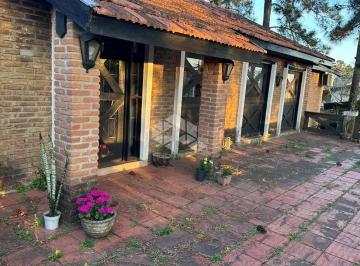 436537_iI5p246f8_43653764da2f3d7ad27.jpg · CASA A VENDA
