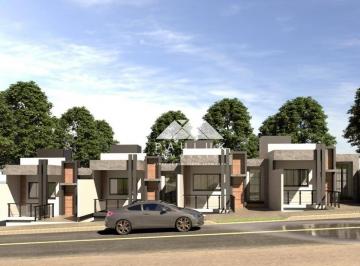 1e16124956538a9890373d942b4481032376edea · Sobrado com 3 dormitórios, sendo 1 suíte, à venda, 87 m² por R$ 400.000 - Parque Morumbi IV - Foz do
