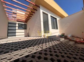 b2f5487a524852533b925eb91ebda2fde5e9b943 · Casa com 3 dormitórios, sendo 1 suíte, à venda, 90 m² por R$ 430.000 - Vergani - Pouso Alegre/MG