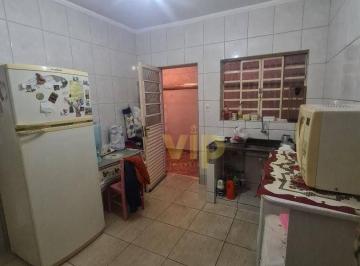 e81e2f589a877927315a72cbacfb214d3fd5e96a · Casa com 2 dormitórios à venda, 95 m² por R$ 220.000 - Shangri-lá - Pouso Alegre/MG
