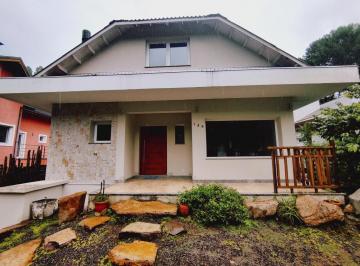 477304_iX7v99i79iG77Q388C35_477304678a9f9fbf107.jpg · Casa com 4 quartos em Gramado