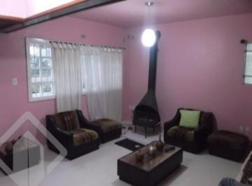 002-SALA DE ESTAR · CASA DE TRÊS DORMITÓRIOS EM CANELA!