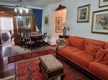 428714_i91bV6567H0R9896h652_42871464a4261069b0b.jpg · Apartamento no centro de Gramado