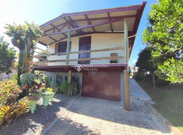Casa · 75m² · 3 Quartos · 1 Vaga · CASA 3 QUARTOS NO CENTRO DE CANELA