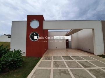 Casa · 250m² · 3 Quartos · 4 Vagas · Casa a venda com 3 quartos, 1 suíte no Condomínio Lago da Serra - Araçoiaba da Serra SP