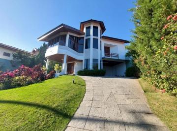 Casa · 720m² · 3 Quartos · 2 Vagas · Venda de casa com 473 m²