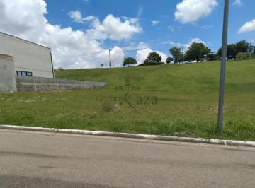 Terreno · 756m² · Terreno em Condomínio - Jardim Torrão de Ouro II - Condomínio Altos da Quinta Reserva - 756m²