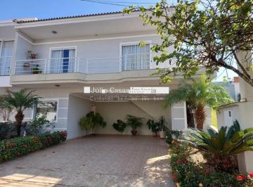 Casa · 250m² · 3 Quartos · 4 Vagas · Casa em condomínio