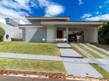 Casa · 1000m² · 3 Quartos · 6 Vagas · Casa a venda com 3 quartos, 352m2 no Condomínio Saint Charbel - Araçoiaba da Serra