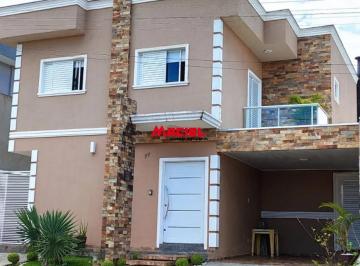 Casa · 256m² · 3 Quartos · Casa Condomínio em Caçapava