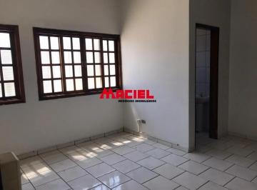 Casa · 217m² · 3 Quartos · 2 Vagas · Sobrado com Habite-se comercial na Vila Martinez, Jacareí