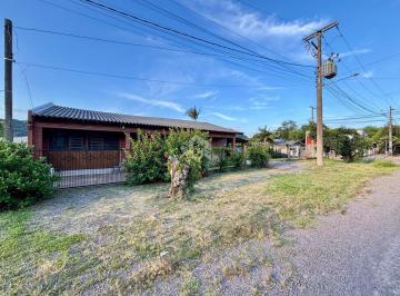 Casa · 140m² · 2 Quartos · 1 Vaga · CASA DE ESQUINA NO BAIRRO ALIANÇA