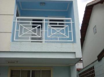 Casa · 230m² · 3 Quartos · 2 Vagas · SOBRADO COM 3 DORM SENDO 1 SUITE COM 2 VAGAS DE GARAGEM