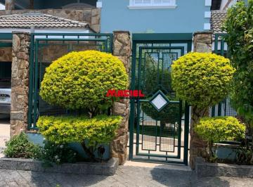 Casa · 250m² · 4 Quartos · 4 Vagas · Casa Condomínio em São José dos Campos