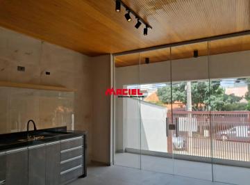 Casa · 220m² · 3 Quartos · 4 Vagas · Casa térrea no Jd. Esplanada, totalmente reformada com material de primeira qualidade, 03 dormitório