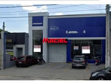 Comercial · 300m² · 4 Vagas · imóvel comercial bem localizado na cidade de Taubaté