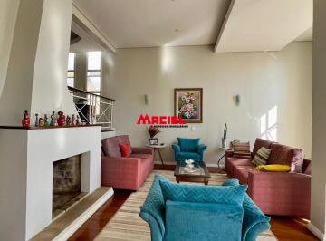 Casa · 241m² · 3 Quartos · 4 Vagas · SOBRADO JARDIM ESPLANADA