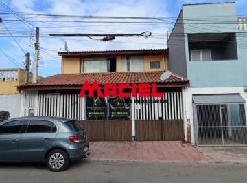 Casa · 244m² · 1 Quarto · 3 Vagas · Casa Sobrado em São José dos Campos