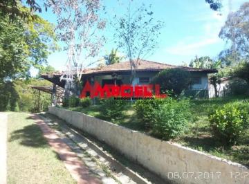 Casa · 250m² · 5 Quartos · 20 Vagas · CHACARA DENTRO DA CIDADE
