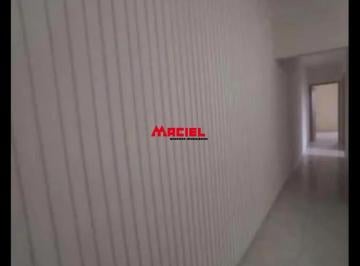 Casa · 125m² · 3 Quartos · 2 Vagas · Casa Padrão em Jacareí