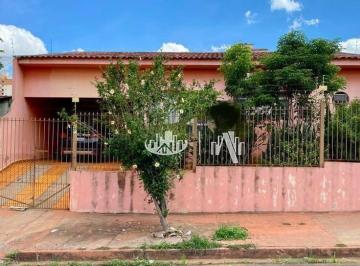 453c679da272cbb59eeb29517eb87cc21cbc8d72 · Casa com 4 Quartos à venda, 149 m² por R$ 490.000 - Centro - Londrina/PR