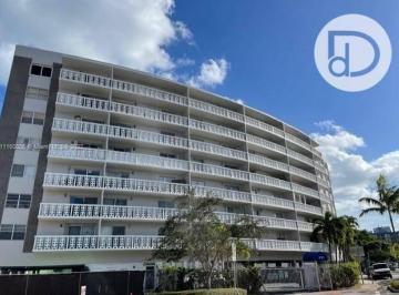 0bec2c6a79cdc4c5ce669b26639a1b7a501afbeb · Apartamento com 2 dormitórios à venda - Miami Beach - Miami-Dade County/FL