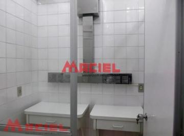Comercial · 381m² · 5 Vagas · PRÉDIO NO TÉRREO FARMÁCIA DE MANIPULAÇÃO, FUNDOS UMA EDÍCULA, NA PARTE SUPERIOR UMA CASA