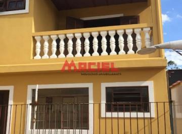 Casa · 300m² · 5 Quartos · Casa Padrão em Sao Jose dos Campos