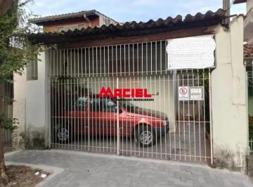 Casa · 154m² · 5 Quartos · 1 Vaga · Imóvel no Centro de São José dos Campos com 3 Casas no Mesmo Terreno