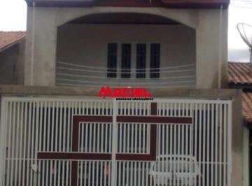 Casa · 200m² · 3 Quartos · 2 Vagas · Casa no Dom Bosco, bem localizada na Zona Leste de São José dos Campos-SP