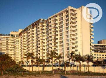 9d9e3d5929461cbd554f8b327e38d7d150d6b30f · Apartamento com 1 dormitório à venda em Miami Beach/FL