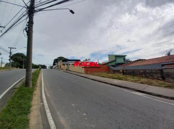 Terreno · 700m² · Terreno comercial com 949,40m² no jardim da granja de esquina. Com 2 salões comerciais e 8 casas com